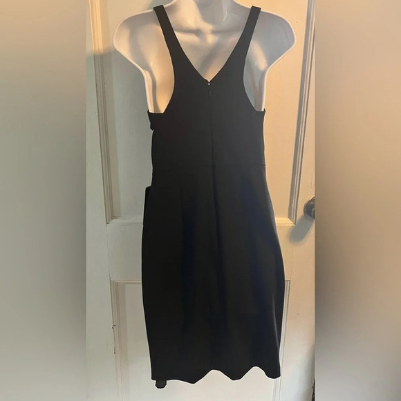 Aidan mattox scuba crepe cocktail black dress size 2 NWT - Picture 2 of 7